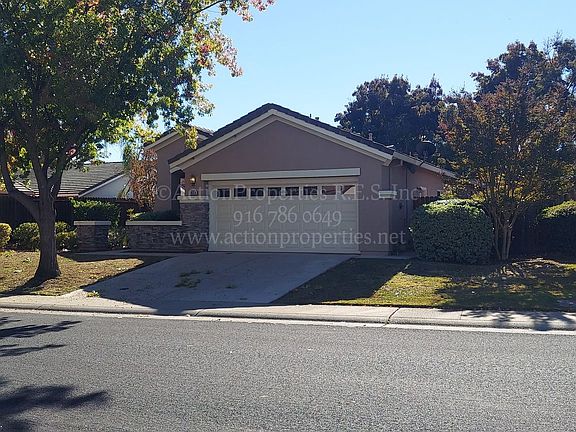 3rd image of 1659 Rogart Way