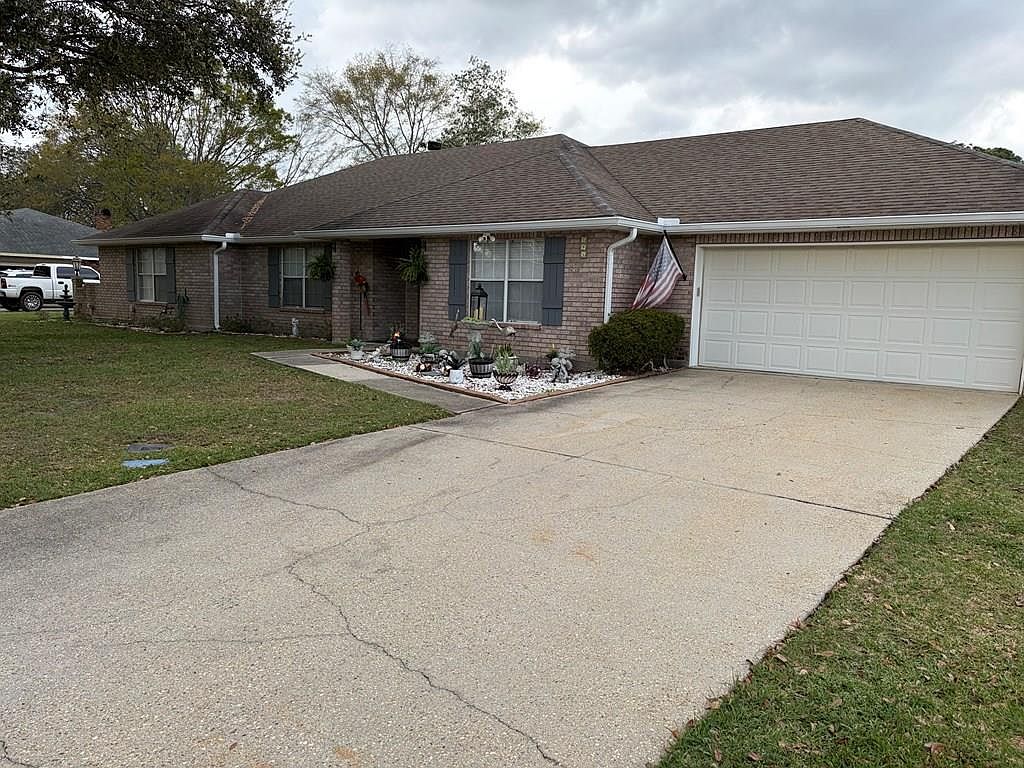 541 Millbrook Pkwy