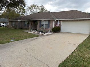 541 Millbrook Pkwy, Picayune, MS 39466