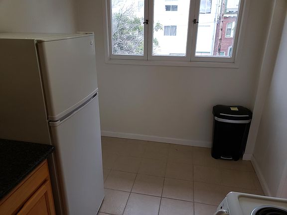 5th image of 312 Parnassus Ave #4
