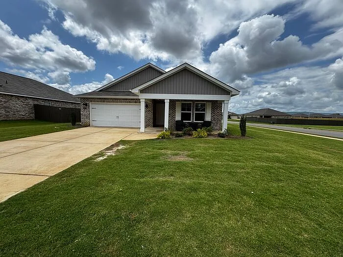 403 Jackson Point Cir