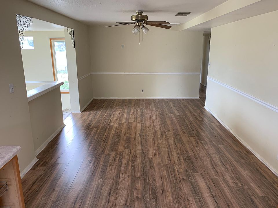 1st image of 75 James Northeast Dr