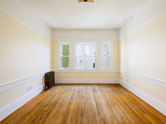 studio facing lightwell