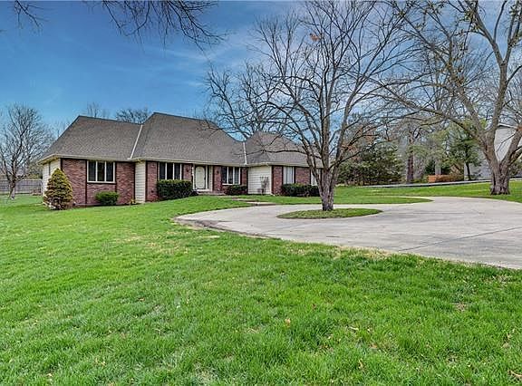 2nd image of 8109 Nall Ave