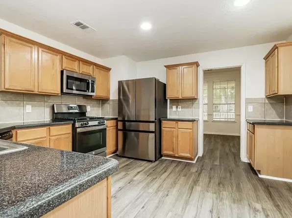 15763 Stiller Park Dr, Cypress, TX 77429