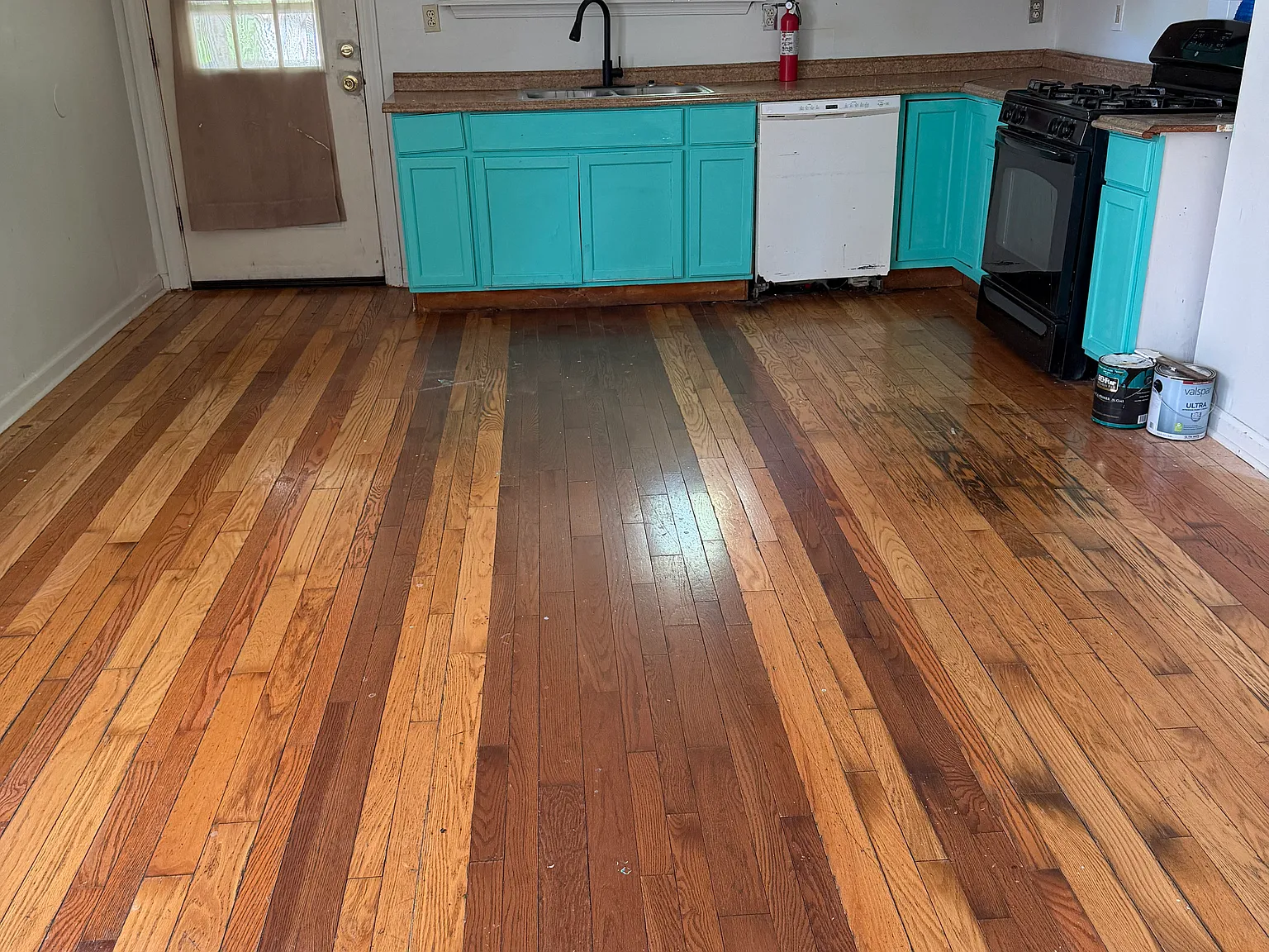3 bed, 1140 sqft, $1,600 — Photo 4