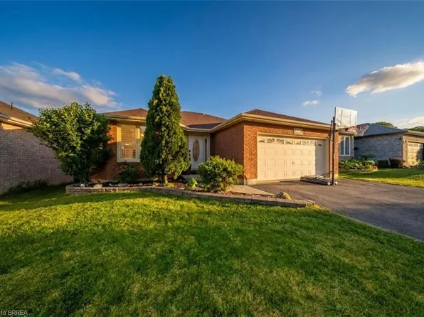 68 Allensgate Dr, Brantford, ON N3V 1E2