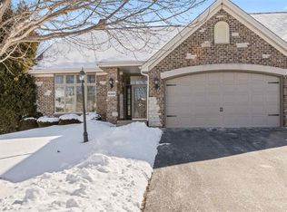 6369 Portofino Ct, Poplar Grove, IL 61107