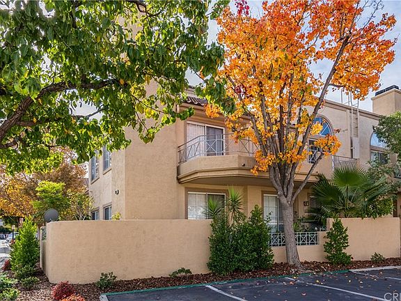3rd image of 23621 Del Monte Dr Unit 338