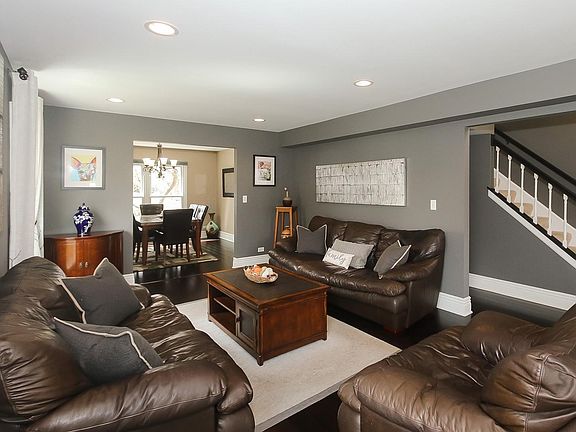 4th image of 1422 Fox Chase Ct
