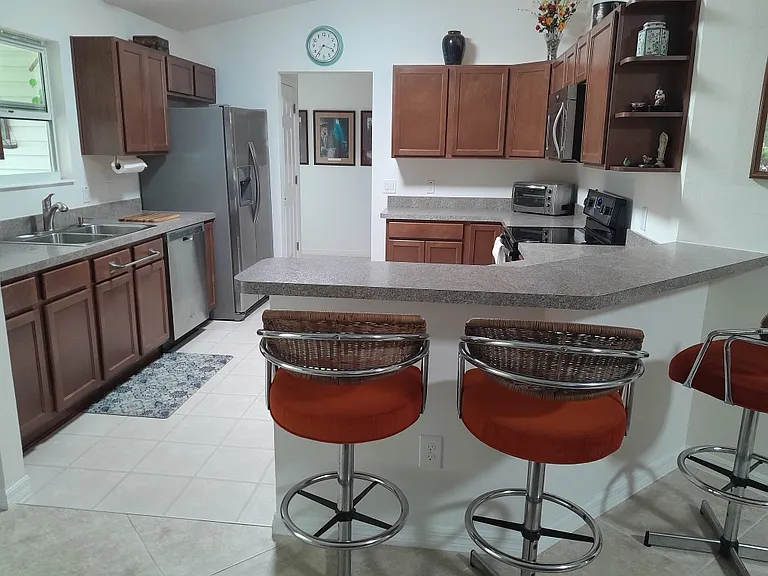 3436 Greenacres Ter — Photo 10