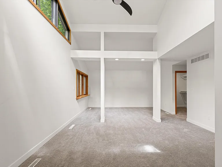 1424 Bradford Dr — Photo 26