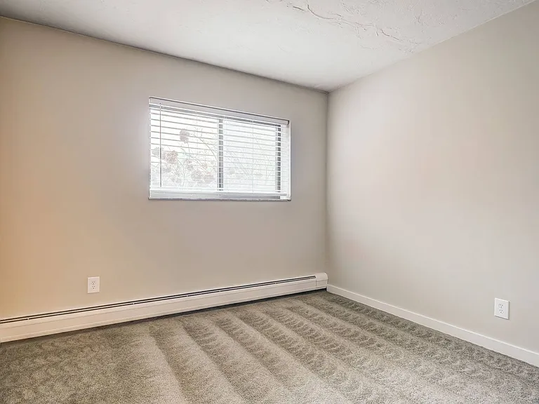 Linden House — Photo 10