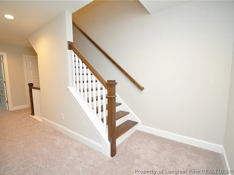 311 Old Grove Ln — Photo 34
