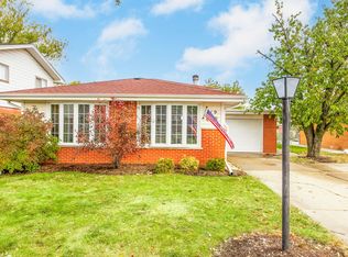519 Bedford Ln, Des Plaines, IL