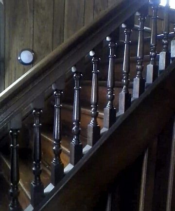 4th image of 310 Woodlawn Ave