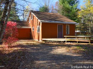 7750 E 36th St, Newaygo, MI 49337