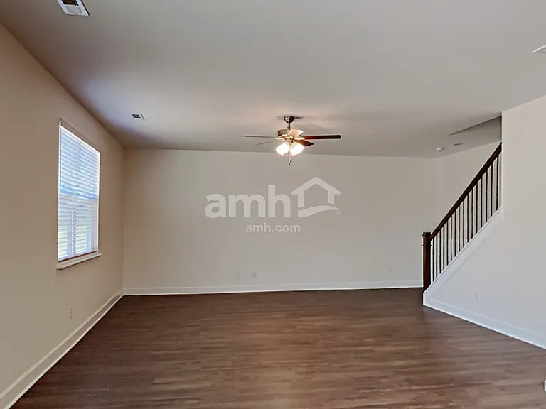 2920 Throneberry Ln — Photo 9