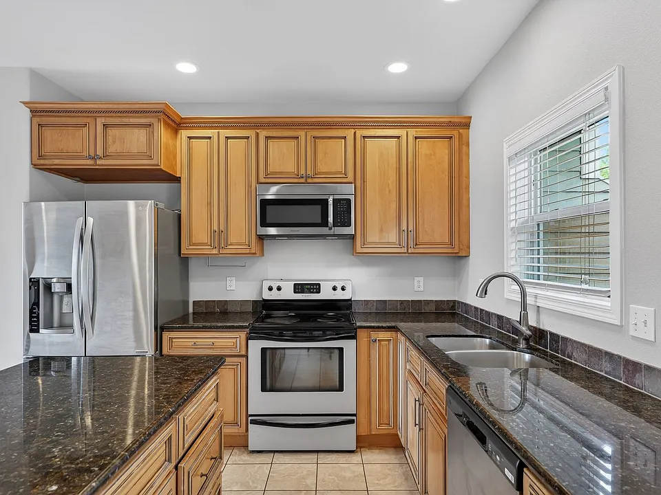 2623 SE 109th Ave