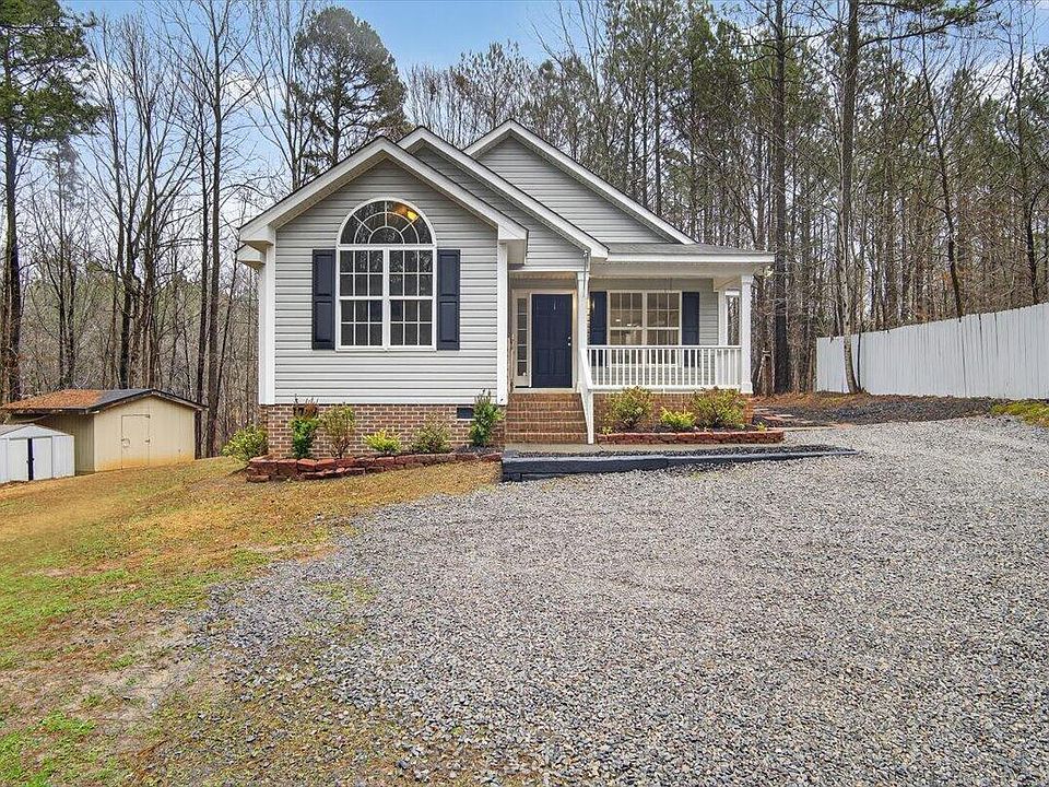 1st image of 4060 Brooksdale Dr