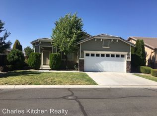 128 Sawgrass Ln, Dayton, NV 89403