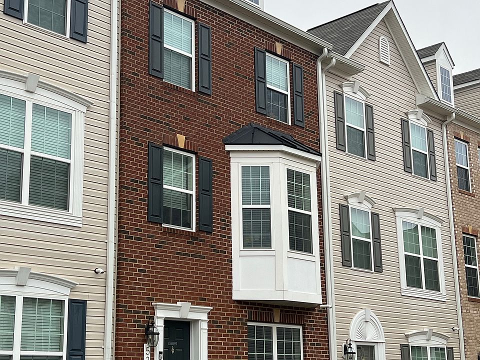 1st image of 5331 Greenwich Cir