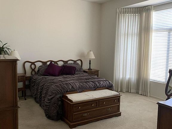 3rd image of 78804 Tamarisk Flower Dr