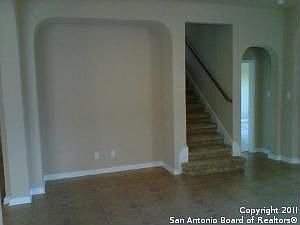 4th image of 8602 Mexican Alder
