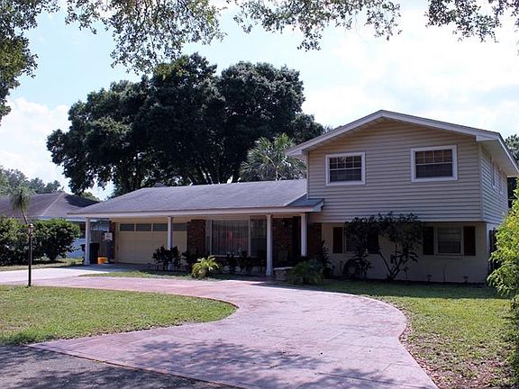 2nd image of 109 Byron Pl