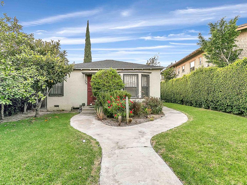 1st image of 2611 Jeffries Ave #A