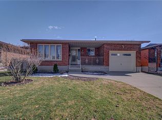 43 Quaiser St, Kitchener, ON N2A 3P8