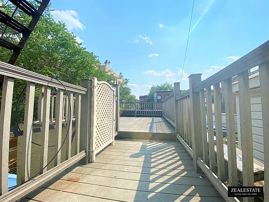 Rented by ZealEstate Group Inc | media 37