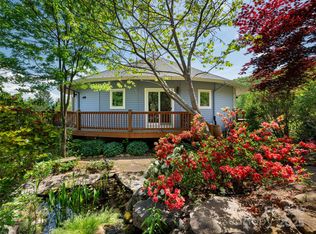 15 Sassy Ln, Asheville, NC 28805