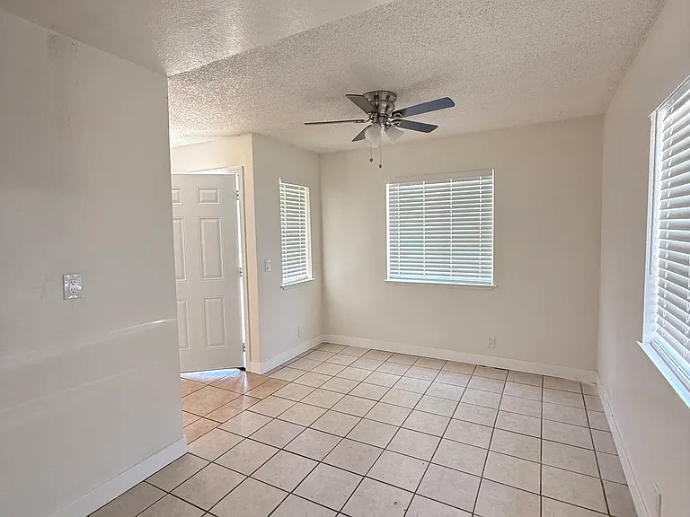 15080 Sequoia St #B — Photo 3