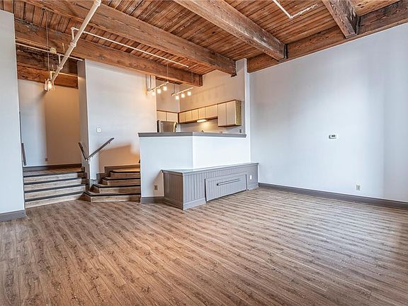 4th image of 308 W 8th St APT 510