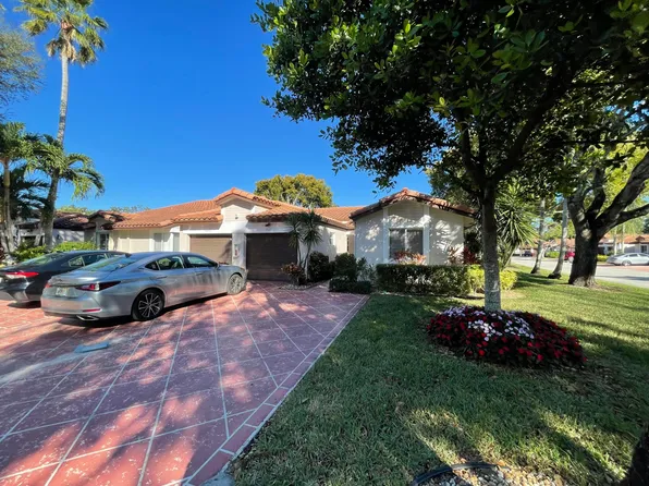 6071 Millington Way, Delray Beach, FL 33484