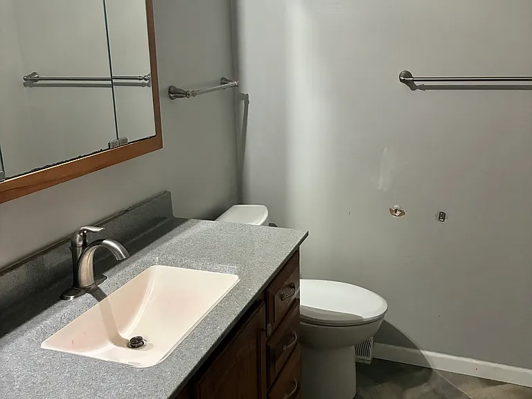 3214 Greenwood Ln — Photo 14