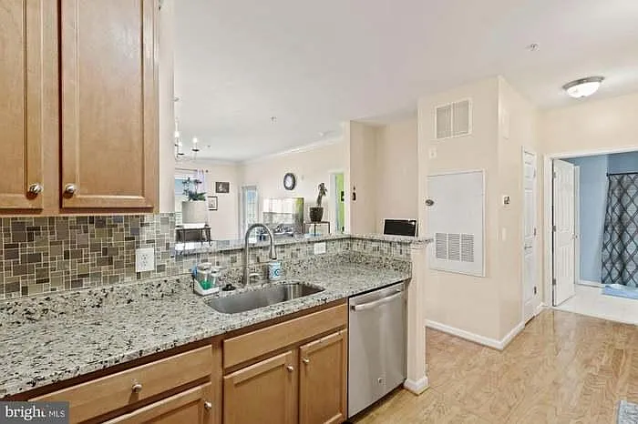 3830 Lightfoot St #326 — Photo 6