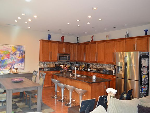 4th image of 9204 Osuna Pl NE