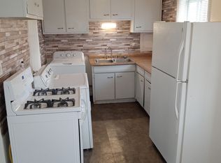 726 N Linden Ave, Waukegan, IL 60085
