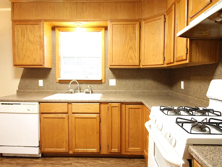 4719 Kinkead Ave — Photo 8