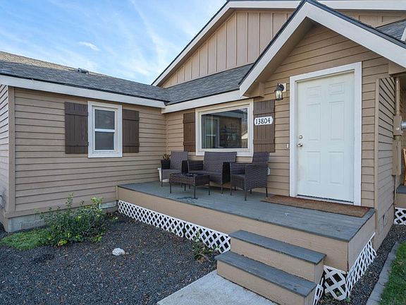 4th image of 13804 E Rockwell Ave