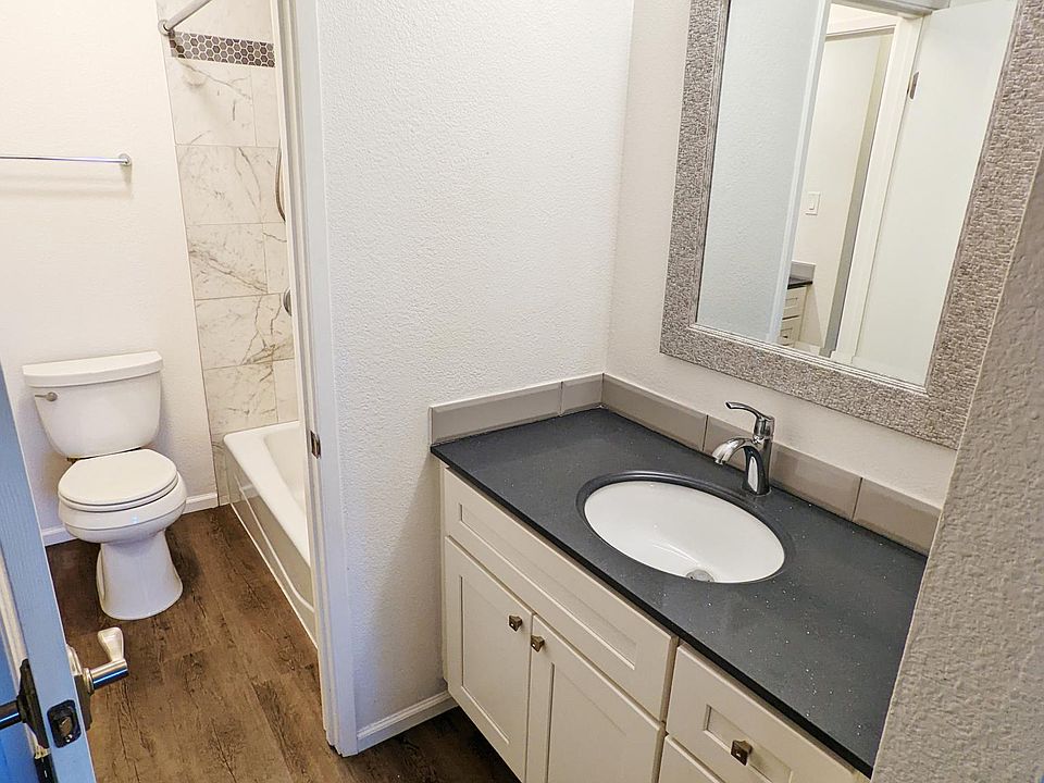 Upstairs bathroom, side 1