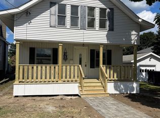 35 Sparks St, Lowell, MA 01854