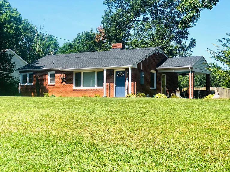 690 Leesville Rd — Photo 10
