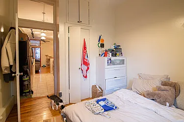 Rented by Isaac Silberstein, LREB