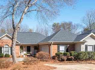 100 Swan River Ct, Greer, SC 29650