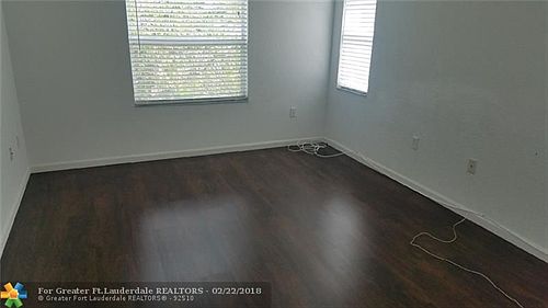 4th image of 8250 Prestige Commons Dr #8250
