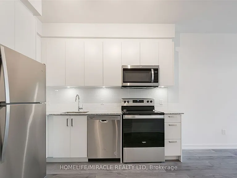 1010 Dundas St E #220 — Photo 10