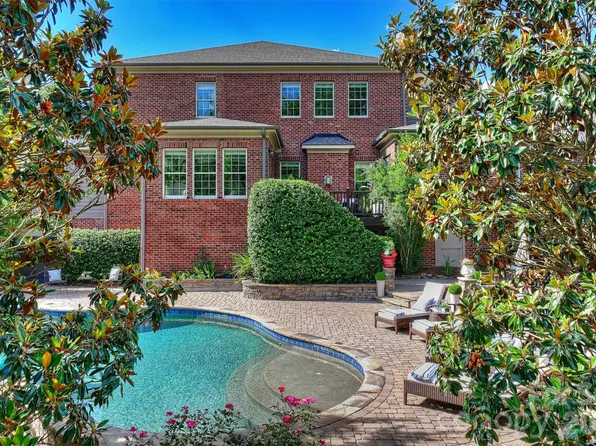626 Pomegranate Pl, Fort Mill, SC 29708